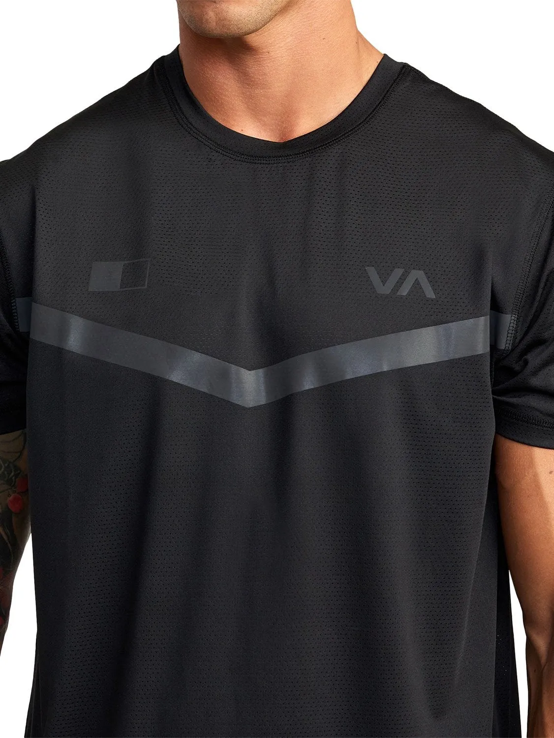 RVCA Men's Runner Sport Shirt