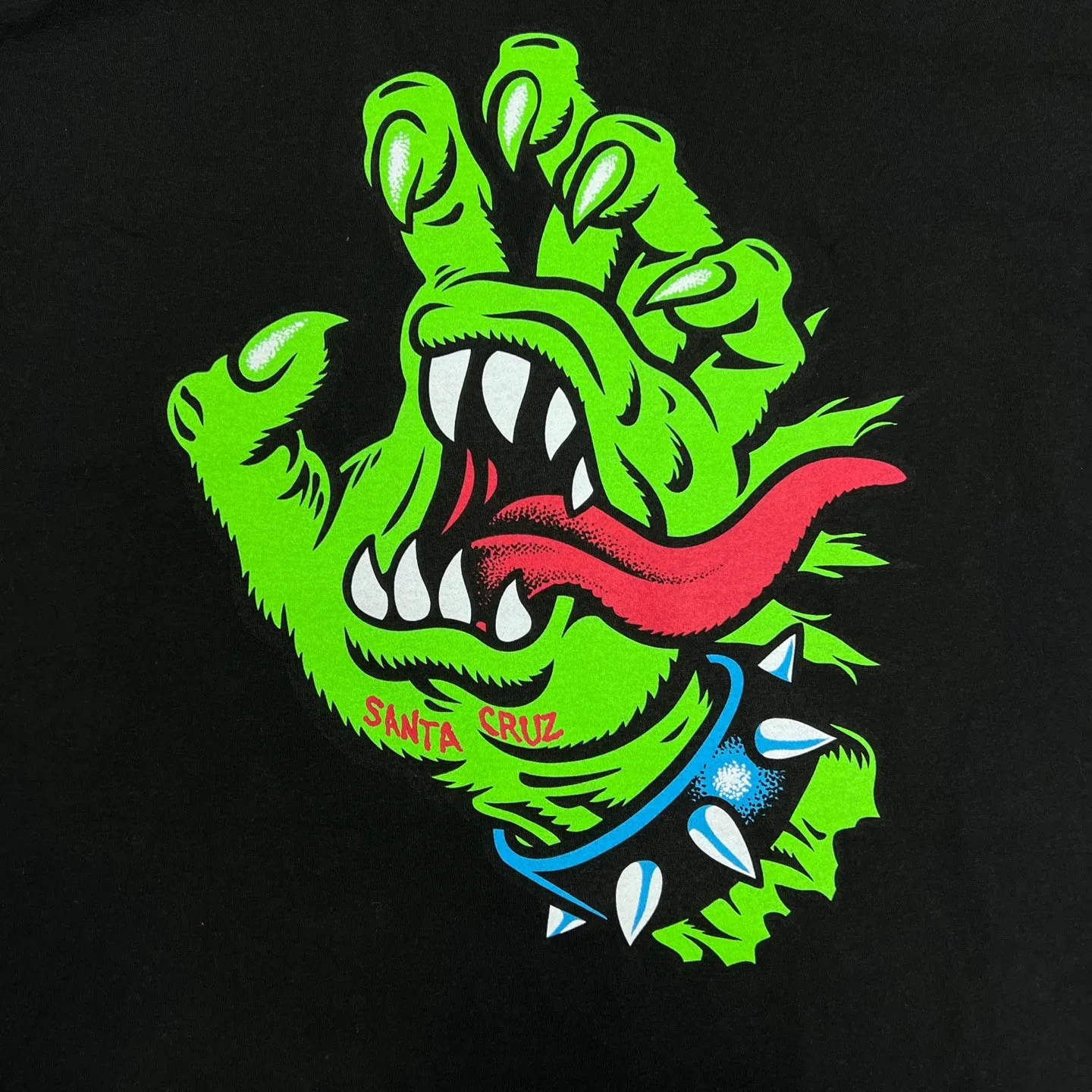 SANTA CRUZ Zombie Hand T-Shirt